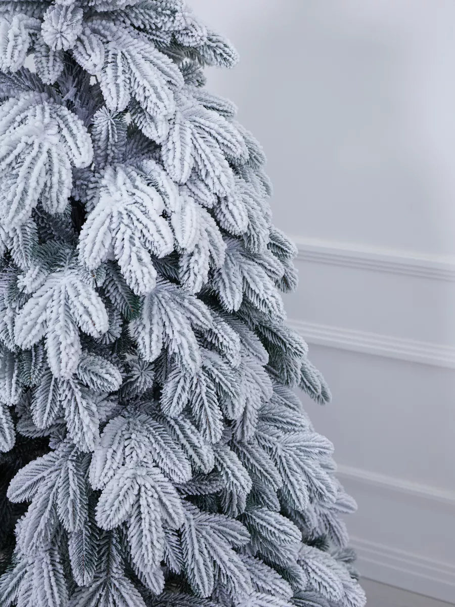 Elly Christmas Tree Flocked 100% PE